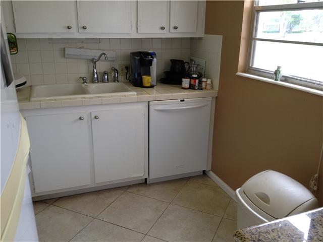 508 Mansfield M, Unit 508 Boca Raton, FL 33434 - Photo 5 of 9 Additional Photo