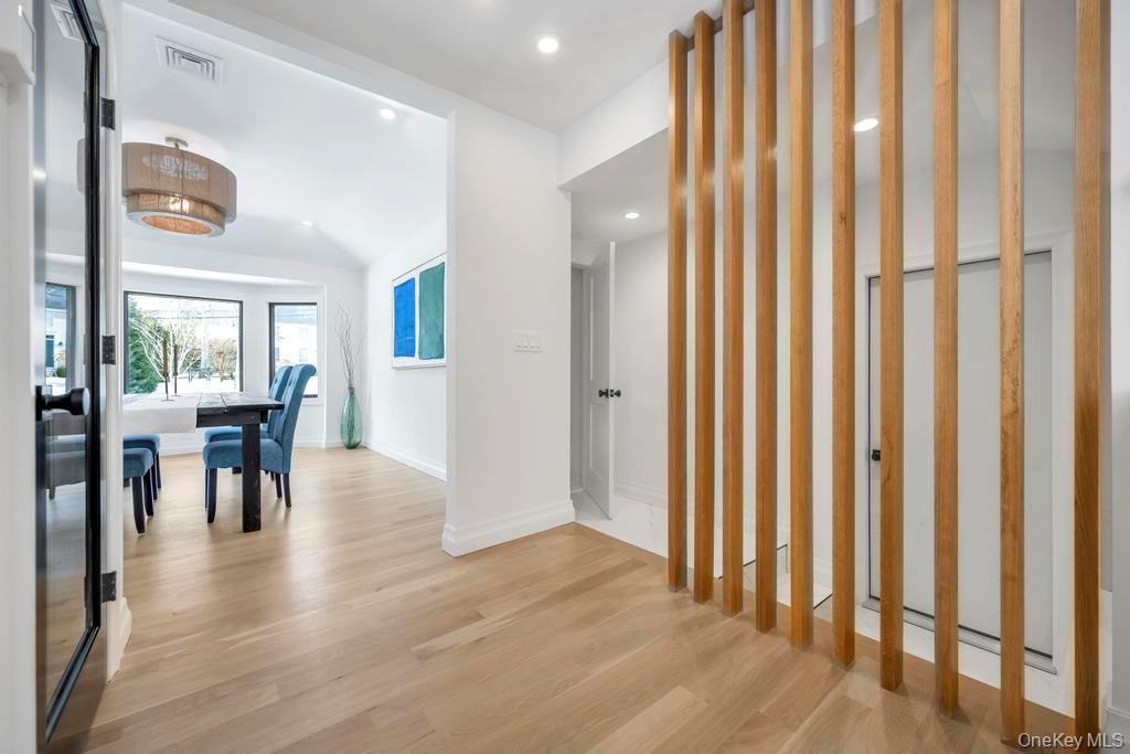 10 Lenape Road Southampton, NY 11968 - Photo 15 of 37 a view of a interior of the house