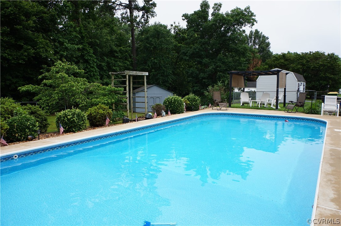 112 Oxford Road Hopewell, VA 23860 - Photo 23 of 46 Gallery Image 23