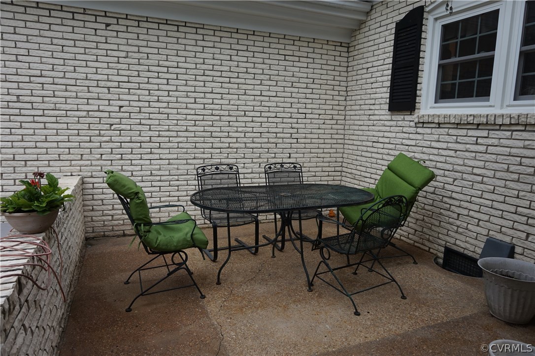 112 Oxford Road Hopewell, VA 23860 - Photo 27 of 46 Gallery Image 27