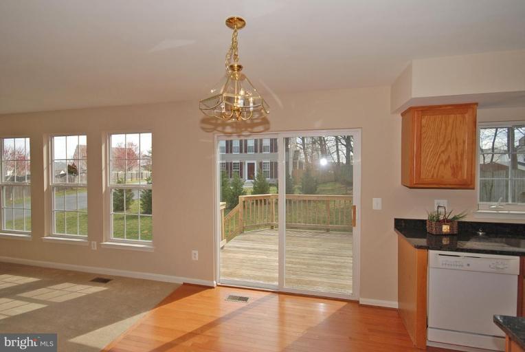 6393 Hanover Road Hanover, MD 21076 - Photo 20 of 23 Breakfast Area