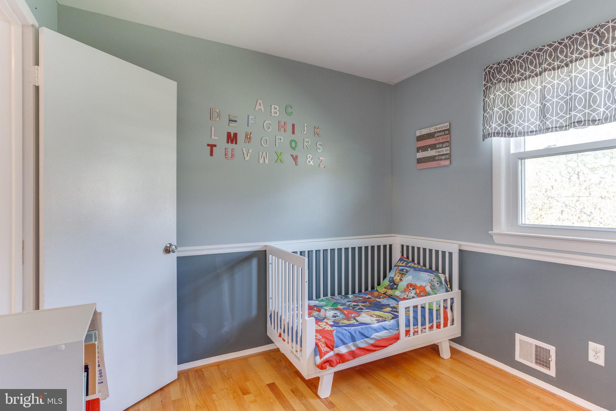 14813 Wood Home Road Centreville, VA 20120 - Photo 13 of 22 2nd bedroom