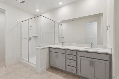 $699,000 | 218 Verandah Avenue, Novato, CA 94945