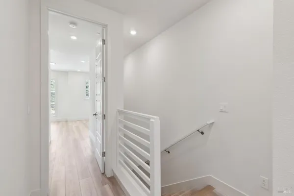 $819,000 | 218 Verandah Avenue, Novato, CA 94945