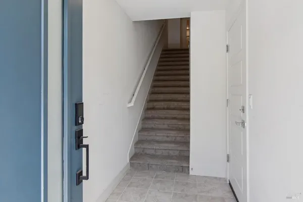 $819,000 | 218 Verandah Avenue, Novato, CA 94945