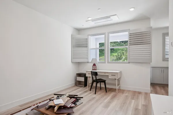 $819,000 | 218 Verandah Avenue, Novato, CA 94945