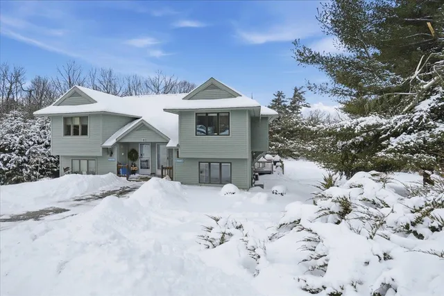 $590,000 | 1 North Peak Village, Newbury, NH 03255