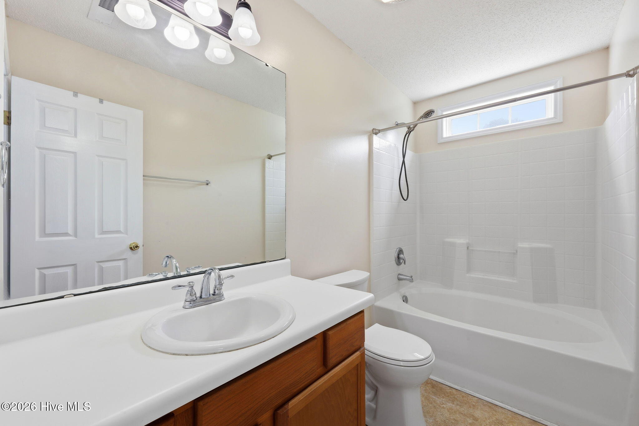 4100 Elizabeth Avenue New Bern, NC 28562 - Photo 26 of 43 18-web-or-mls-0C0A5823