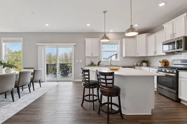 $650,000 | 5548 Catkin Way, Victoria, MN 55386