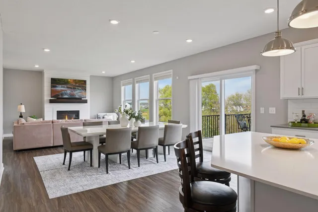 $650,000 | 5548 Catkin Way, Victoria, MN 55386