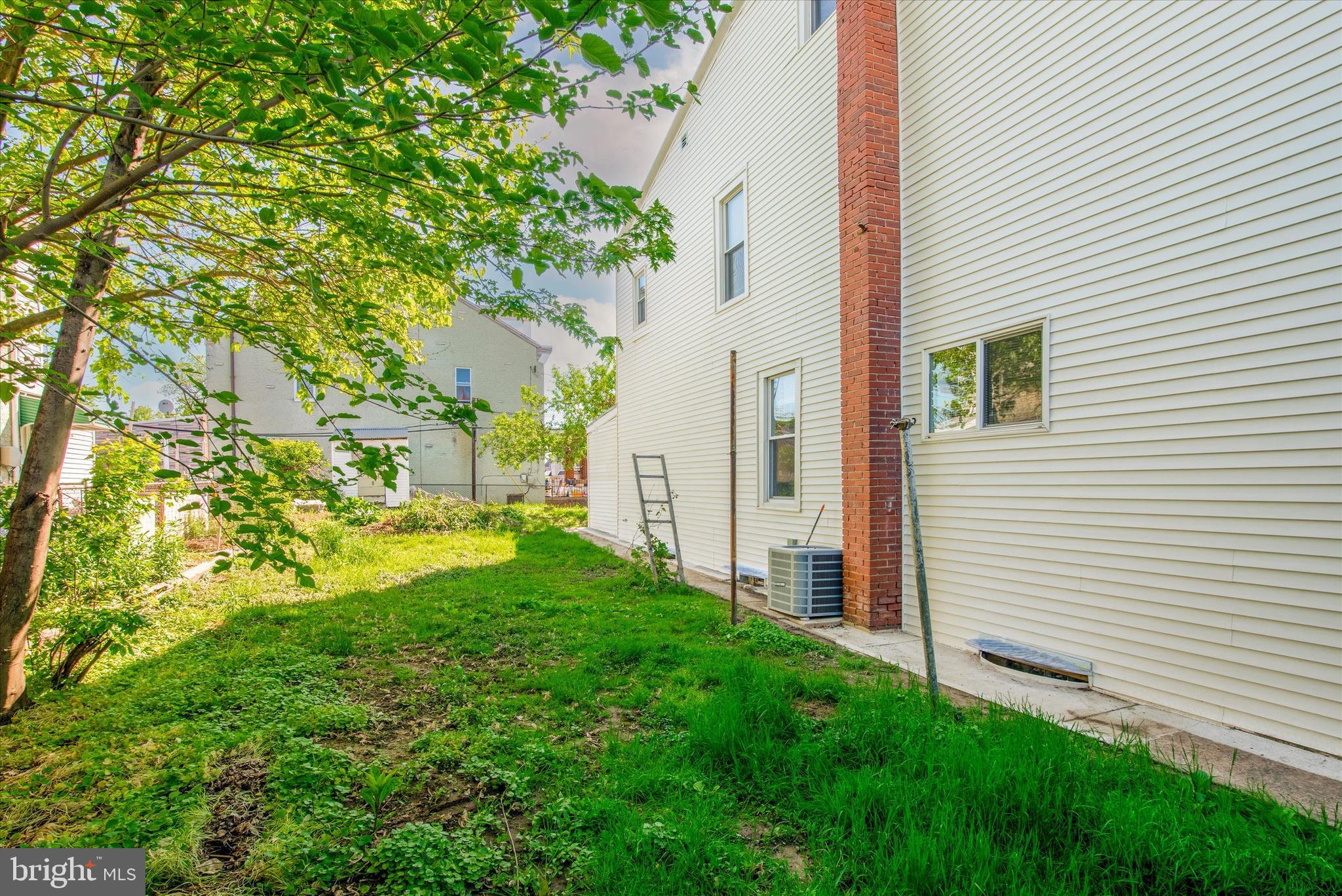 4233 Howell Street Philadelphia, PA 19135 - Photo 31 of 35