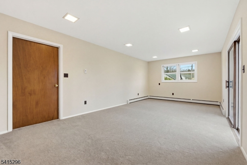 14 Hill Road Stanhope, NJ 07874 - Photo 12 of 33