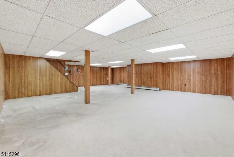 14 Hill Road Stanhope, NJ 07874 - Photo 28 of 33