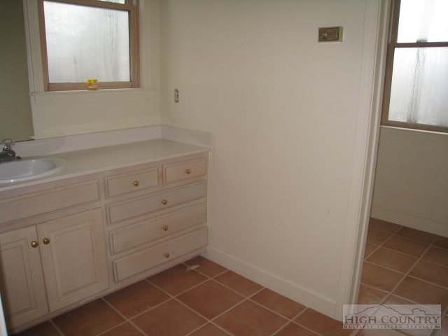 524 Whispering Hills Road Boone, NC 28607 - Photo 8 of 12 Gallery Image 8