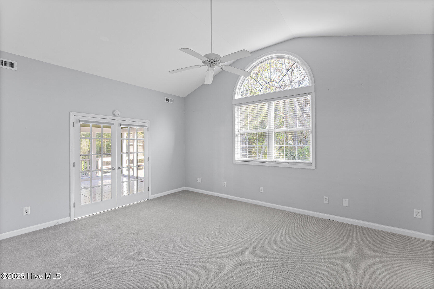219 Rouen Court Wilmington, NC 28412 - Photo 21 of 49 021_219_rouen_court-17_335