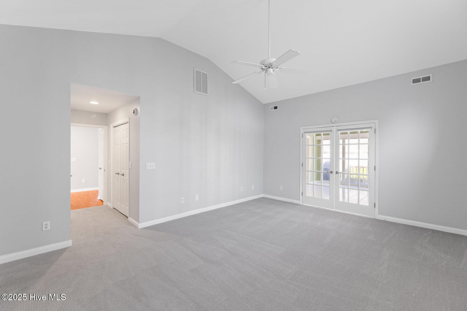 219 Rouen Court Wilmington, NC 28412 - Photo 22 of 49 022_219_rouen_court-18_574