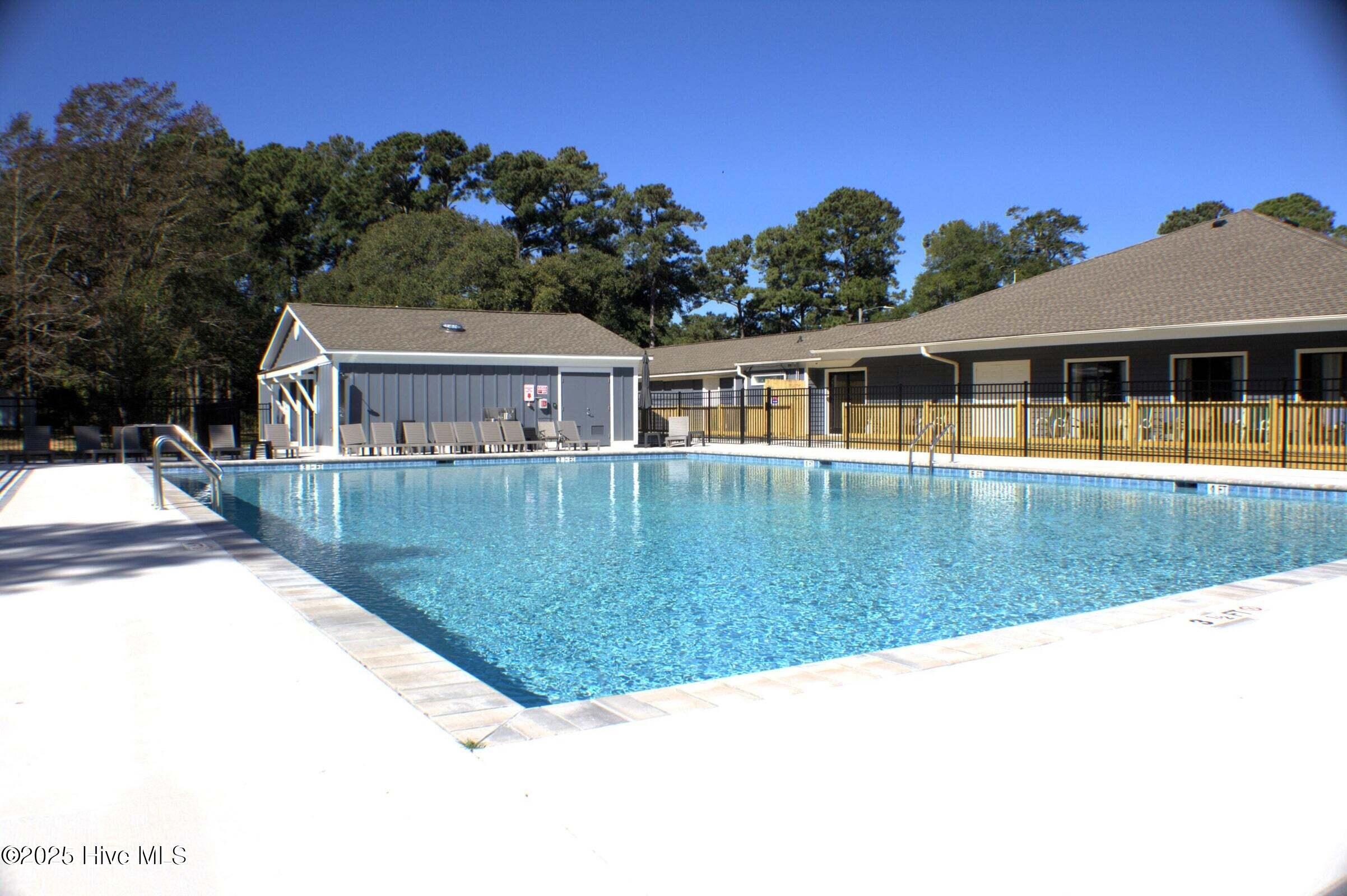 219 Rouen Court Wilmington, NC 28412 - Photo 45 of 49 s2