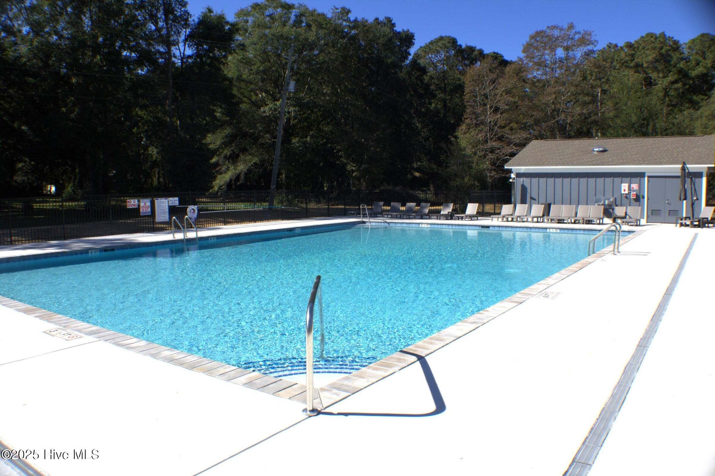 219 Rouen Court Wilmington, NC 28412 - Photo 46 of 49 s3