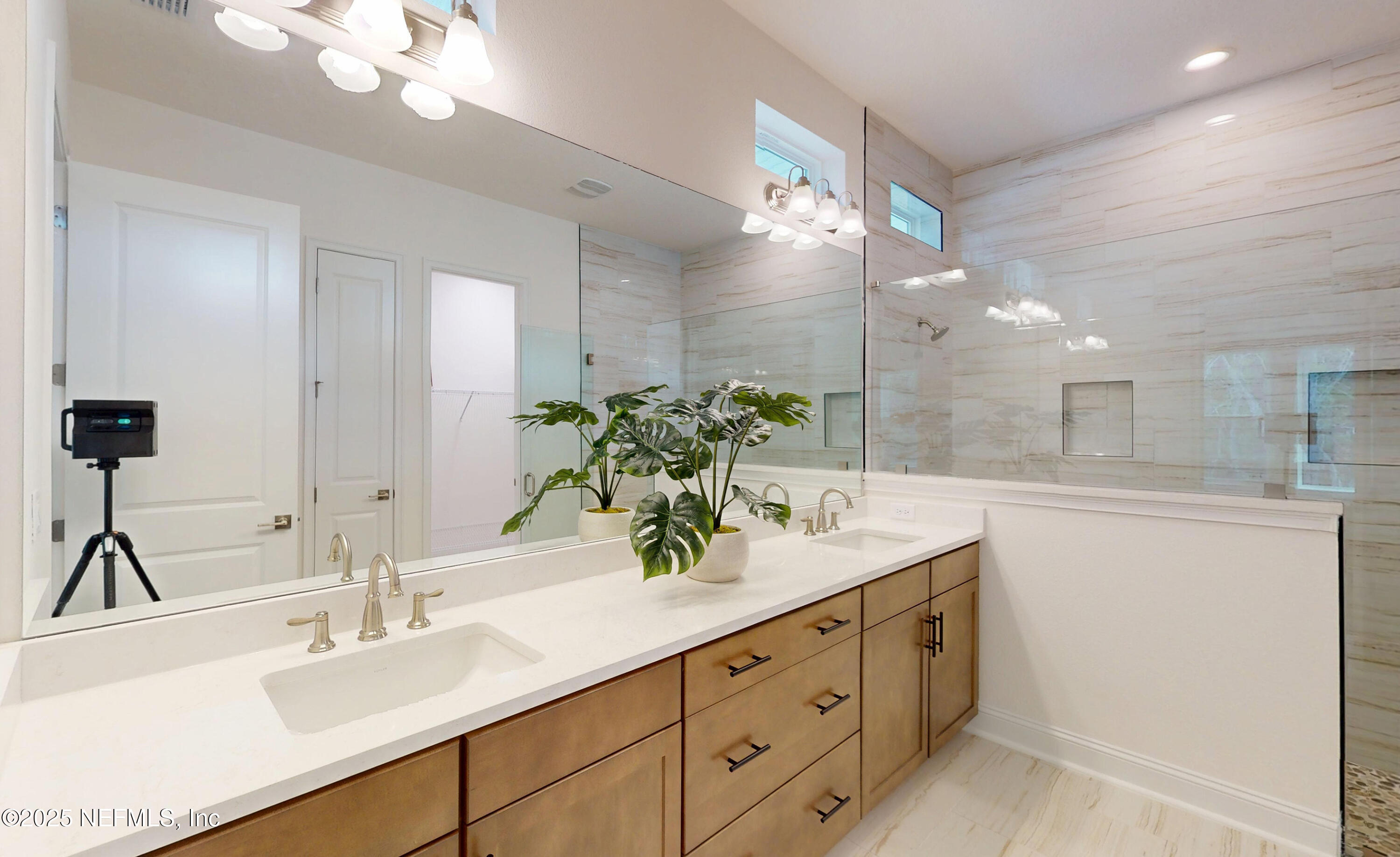 182 Navigators Road St. Johns, FL 32259 - Photo 20 of 33 costa-mesa-master-bathroom-13776