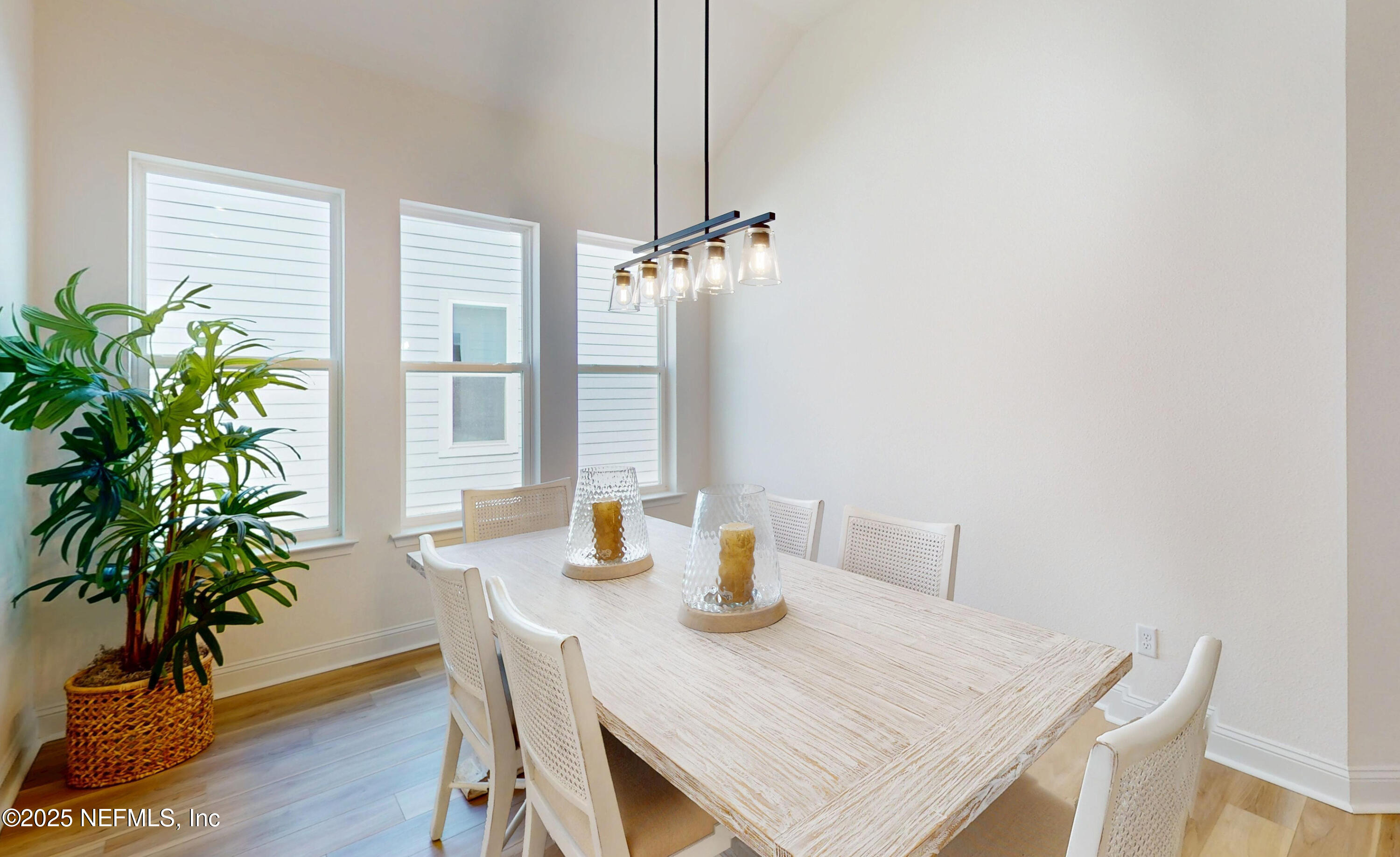 182 Navigators Road St. Johns, FL 32259 - Photo 25 of 33 costa-mesa-dining-room-13781