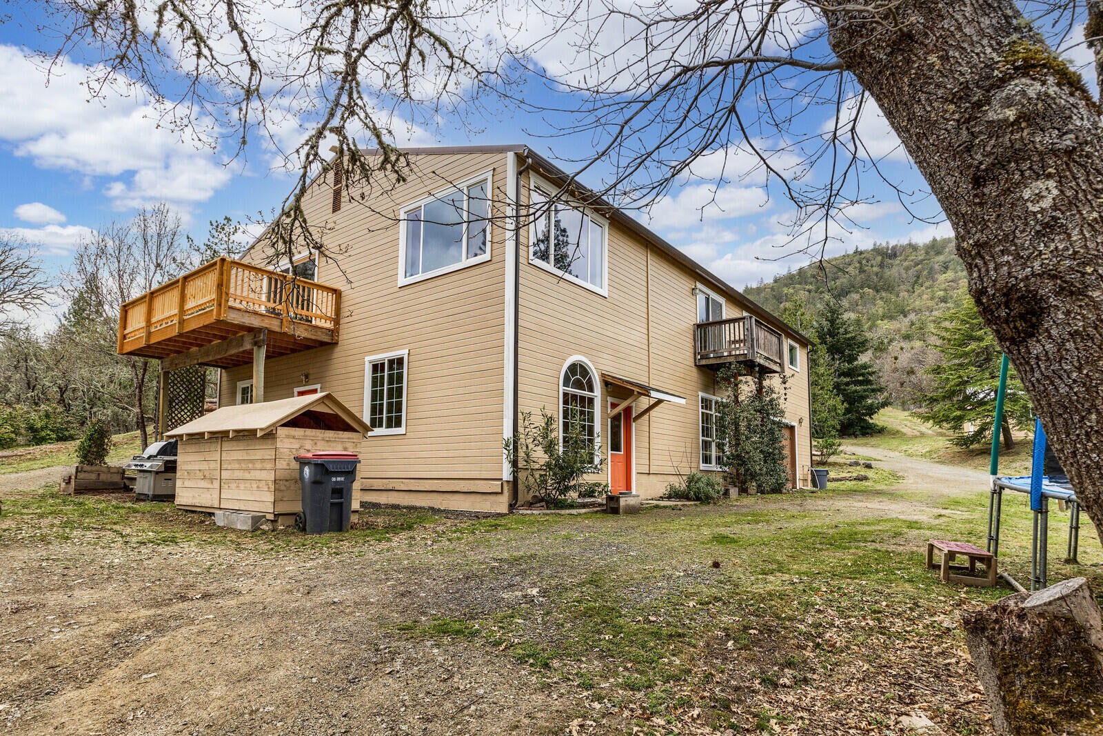 4790 Andrews Road Medford, OR 97501 - Photo 4 of 80 04_AR_4_mls