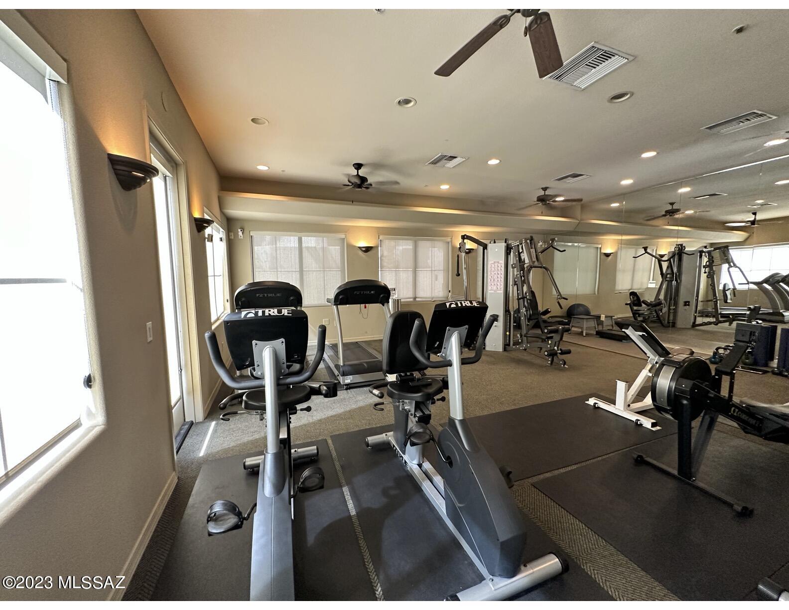 2550 East River Road, Unit 20201 Tucson, AZ 85718 - Photo 24 of 32