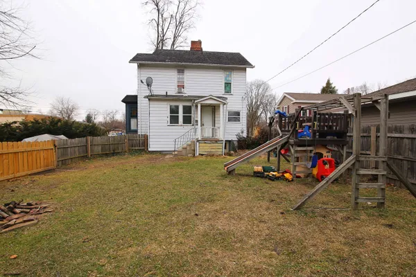 $149,000 | 503 East Street, Three Rivers, MI 49093