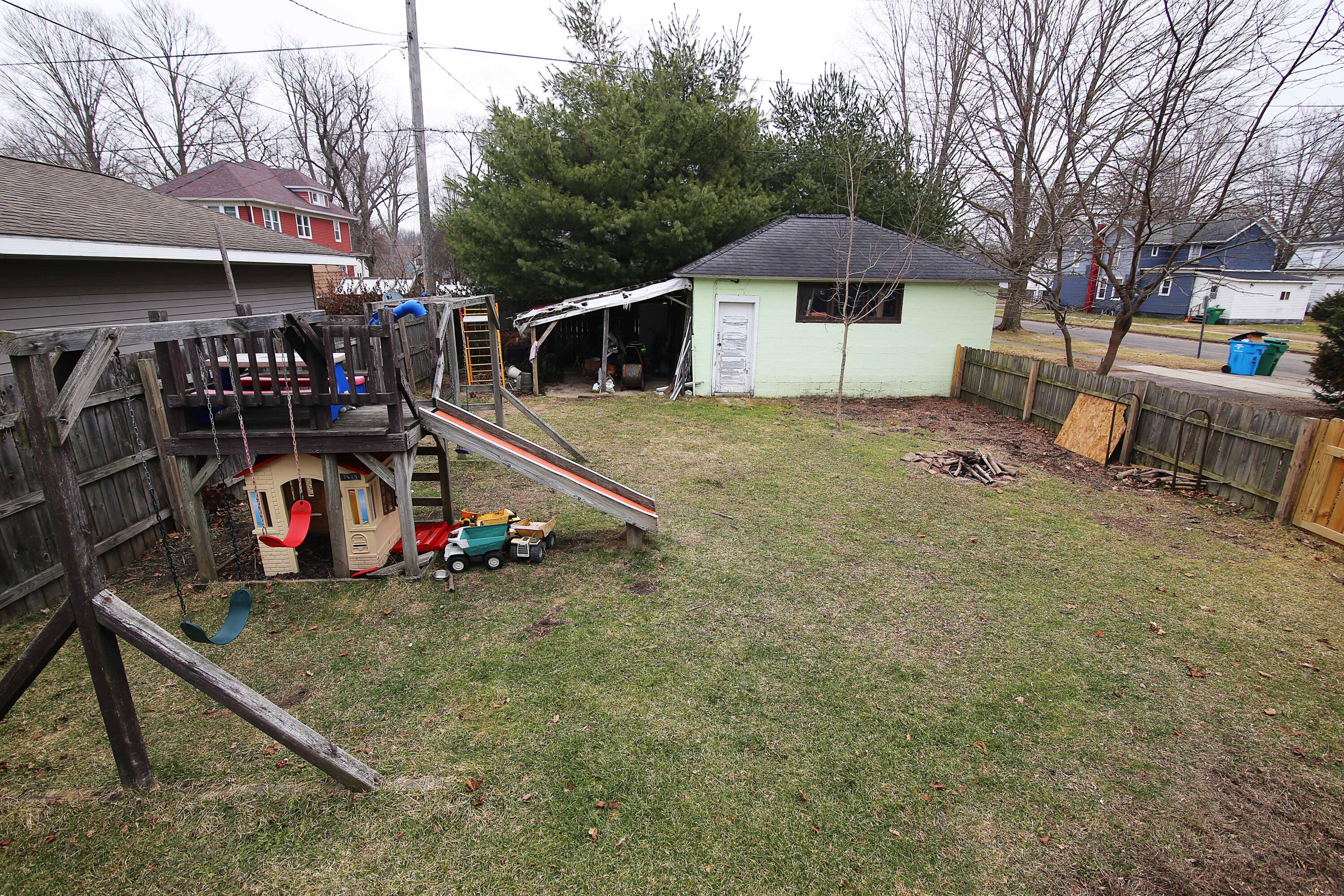 503 East Street Three Rivers, MI 49093 - Photo 52 of 56 IMG_9373 copy