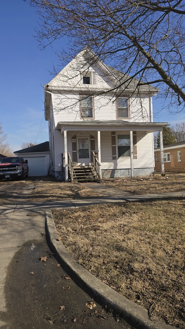 718 5th Street Hoopeston, IL 60942 - Photo 3 of 38