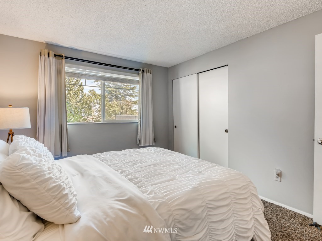 212 225th Place Southeast Bothell, WA 98021 - Photo 15 of 30