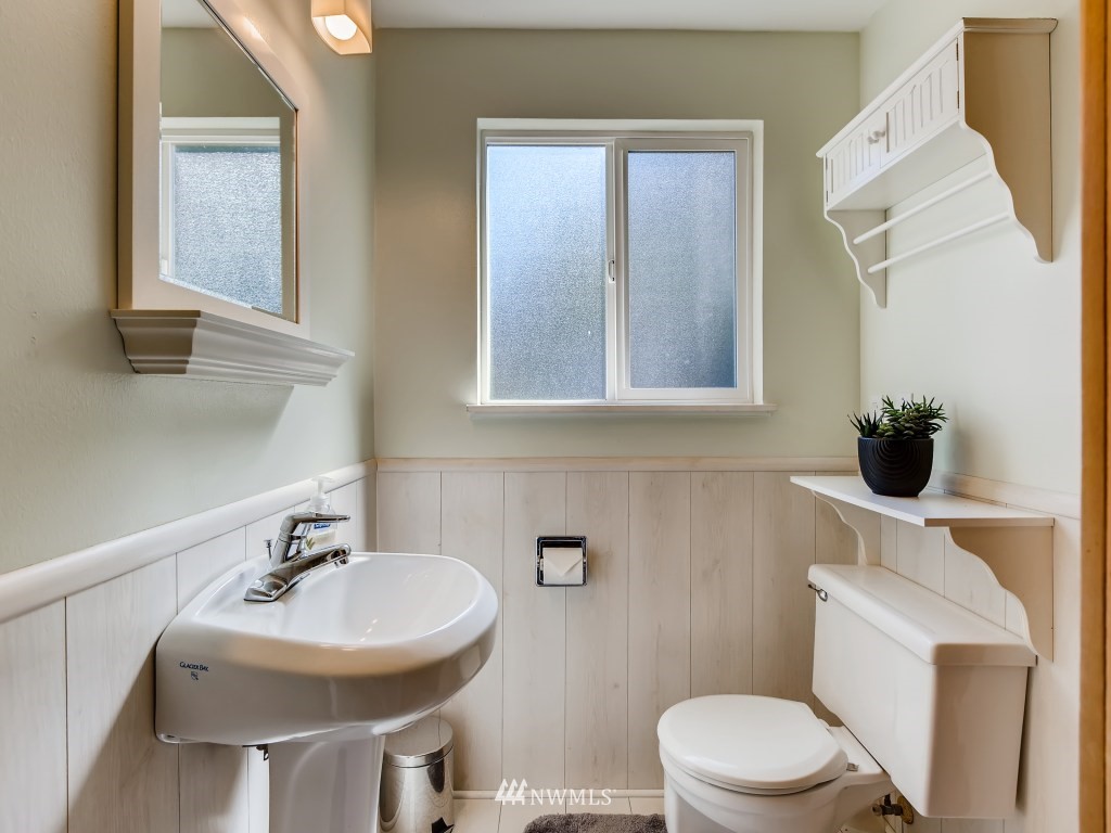 212 225th Place Southeast Bothell, WA 98021 - Photo 22 of 30
