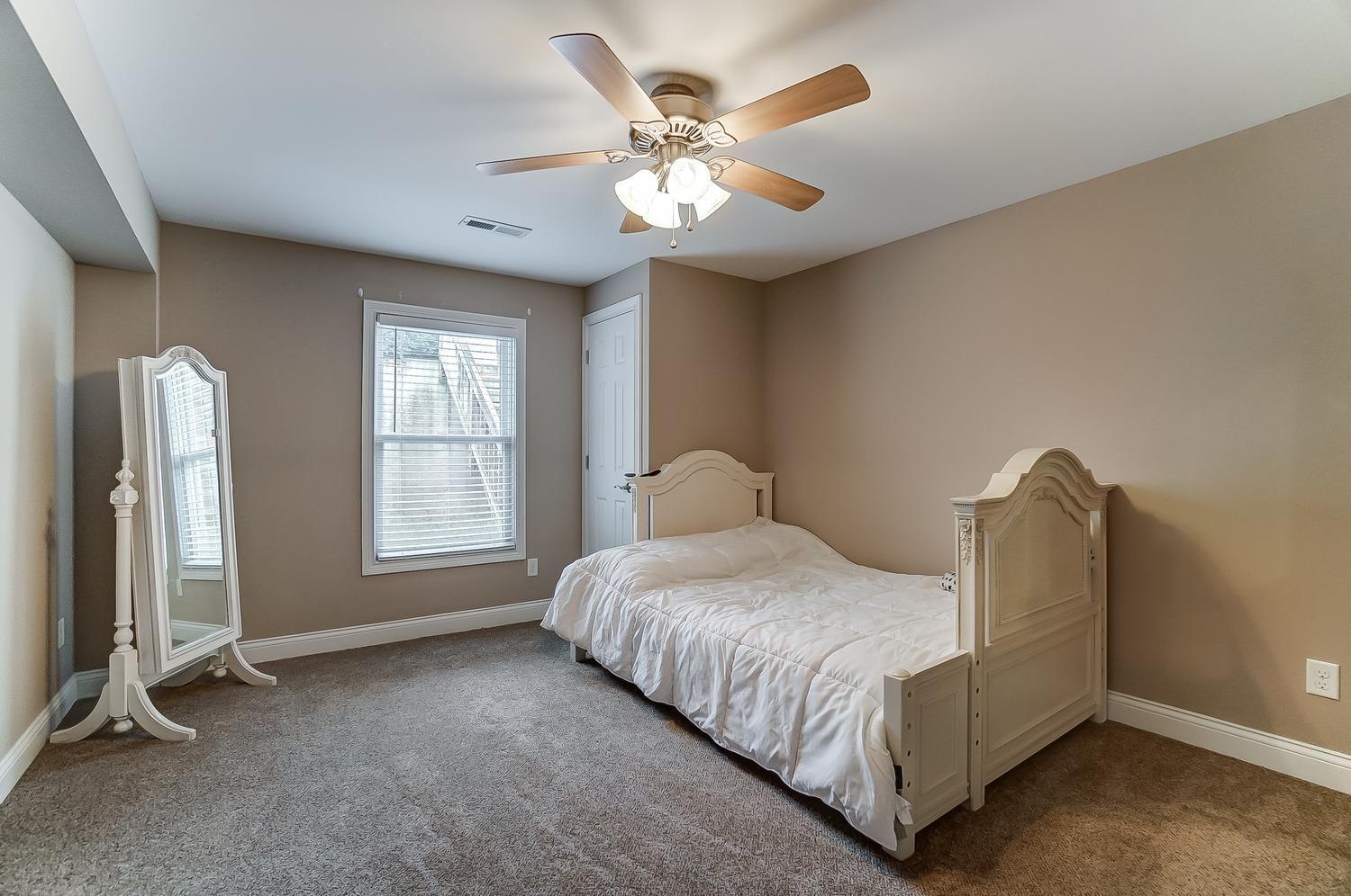5462 Rodeo Drive Middletown, OH 45044 - Photo 27 of 36 Gallery Image 27