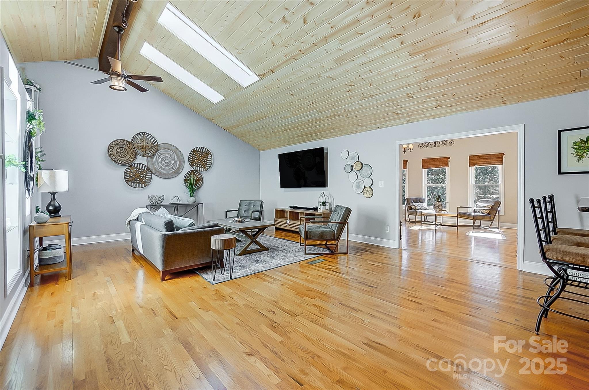 7201 Cedarfield Road Charlotte, NC 28227 - Photo 4 of 48 Gallery Image 4