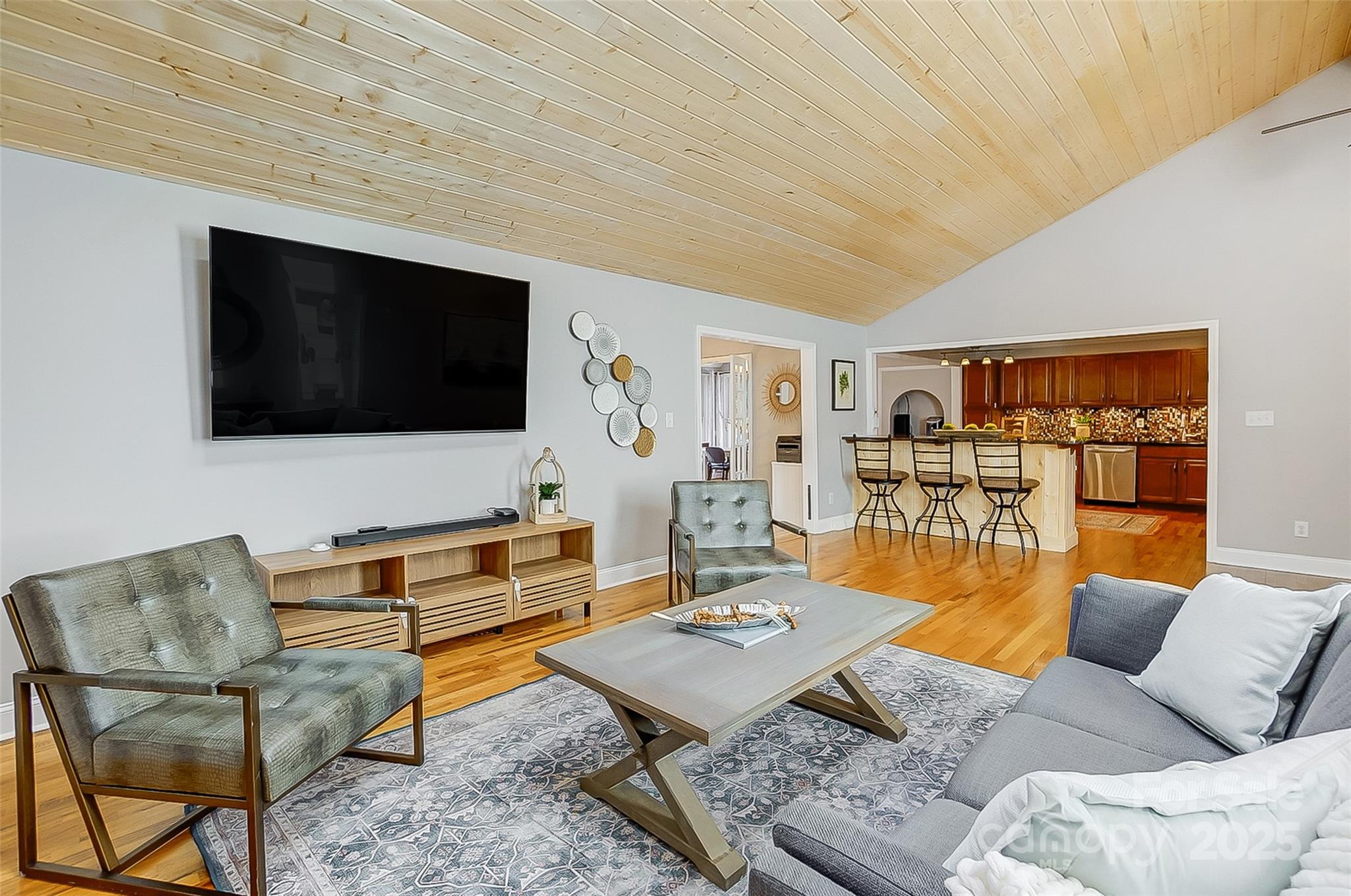 7201 Cedarfield Road Charlotte, NC 28227 - Photo 6 of 48 Gallery Image 6
