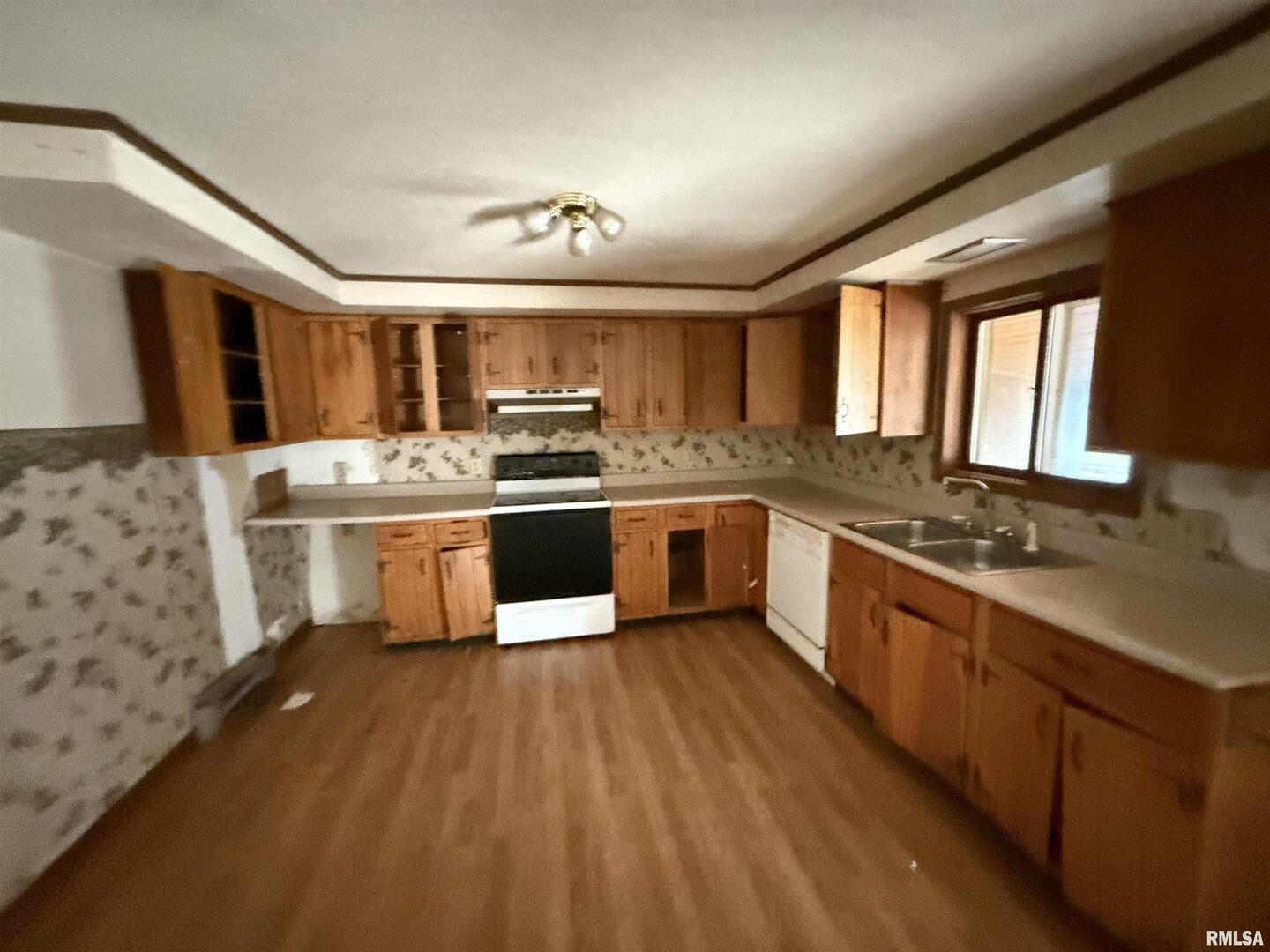 9560 Lessley Road Sparta, IL 62286 - Photo 4 of 28