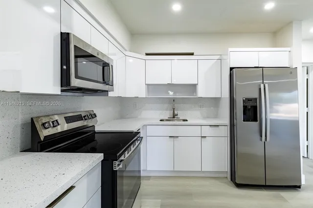 $595,000 | 360 Northwest 199th Street, Miami Gardens, FL 33169