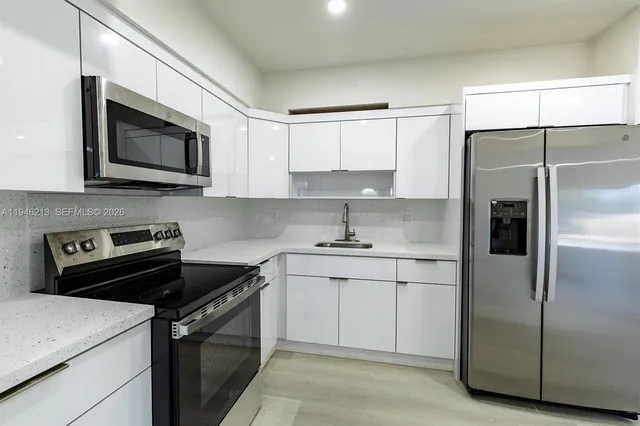 $595,000 | 360 Northwest 199th Street, Miami Gardens, FL 33169