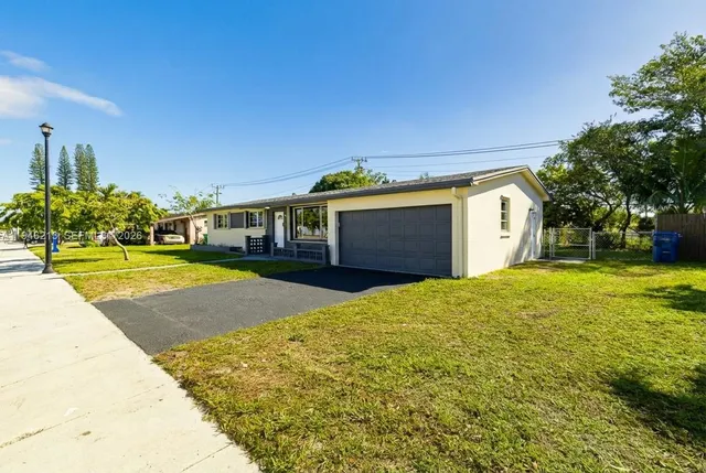 $595,000 | 360 Northwest 199th Street, Miami Gardens, FL 33169