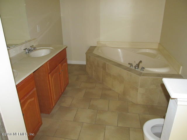 7157 Dade Road Jacksonville, FL 32254 - Photo 8 of 14 008