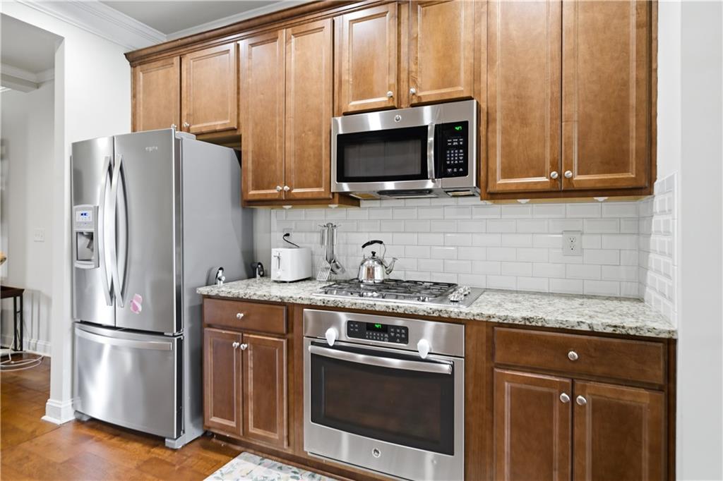 2693 Madison Mae Lane Grayson, GA 30017 - Photo 9 of 32