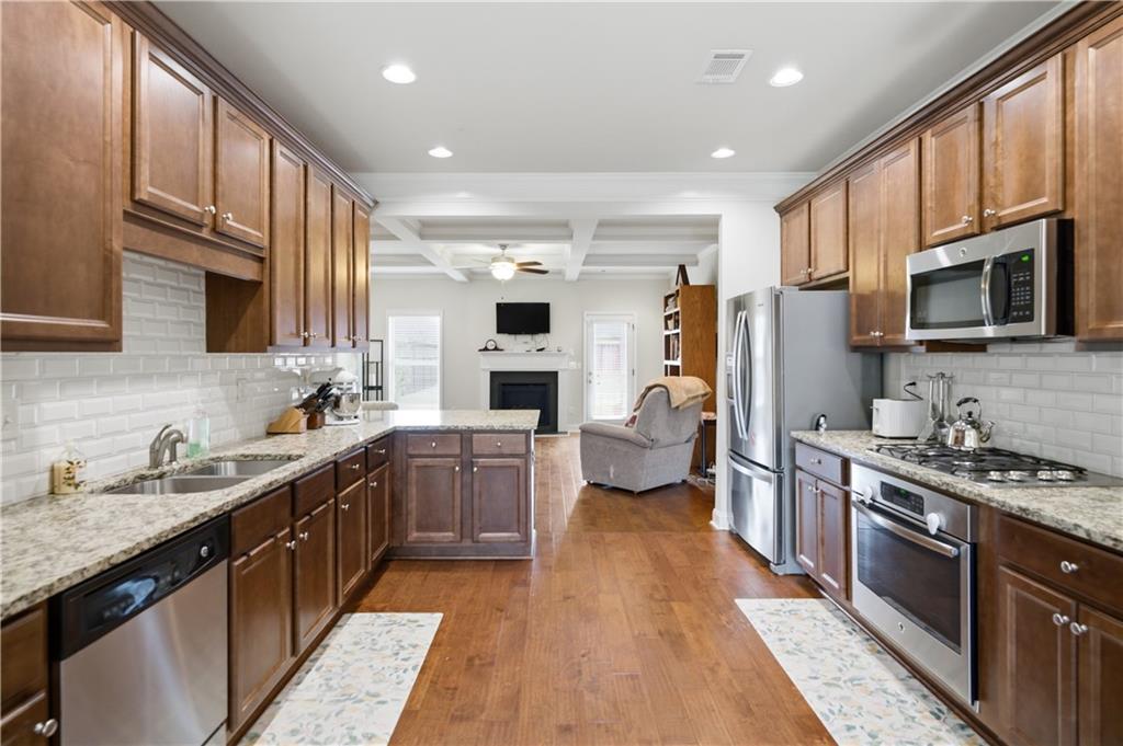 2693 Madison Mae Lane Grayson, GA 30017 - Photo 10 of 32