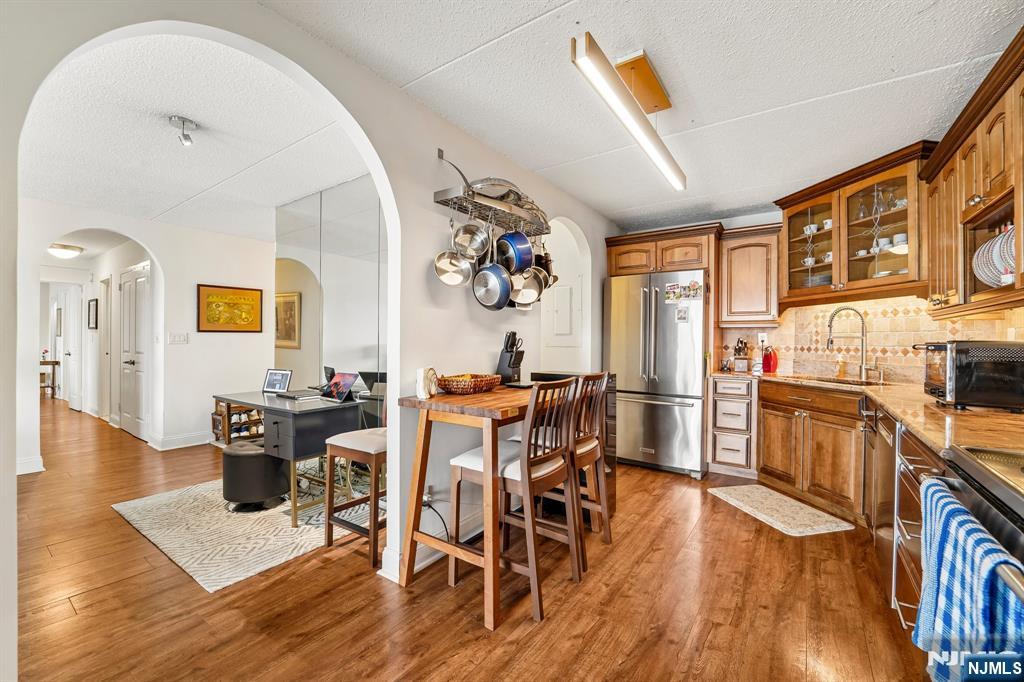 1077 River Road, Unit 903 Edgewater, NJ 07020 - Photo 15 of 37