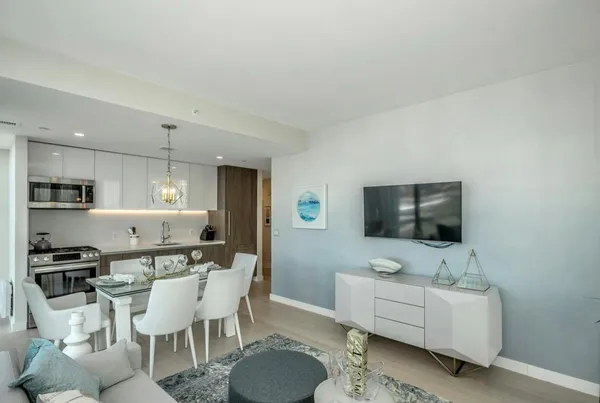 $1,280,000 | 131-01 40 Road, Unit 11N | Flushing