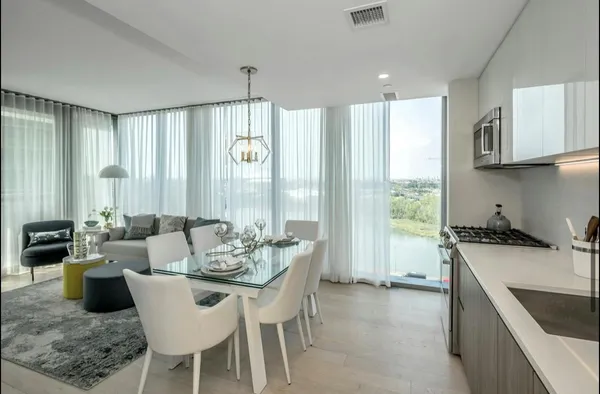 $1,280,000 | 131-01 40 Road, Unit 11N | Flushing