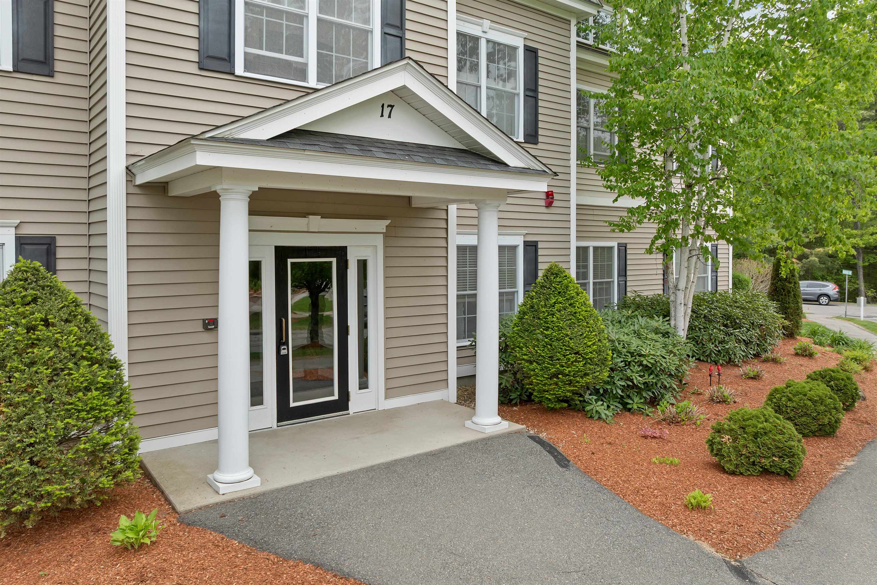 17 Roundabout Way, Unit 5 Manchester, NH 03102 - Photo 2 of 57
