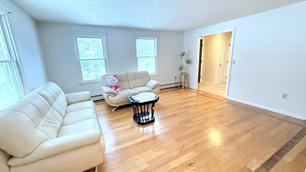$799,900 | 11 Quail Run Road, Bellingham, MA 02019