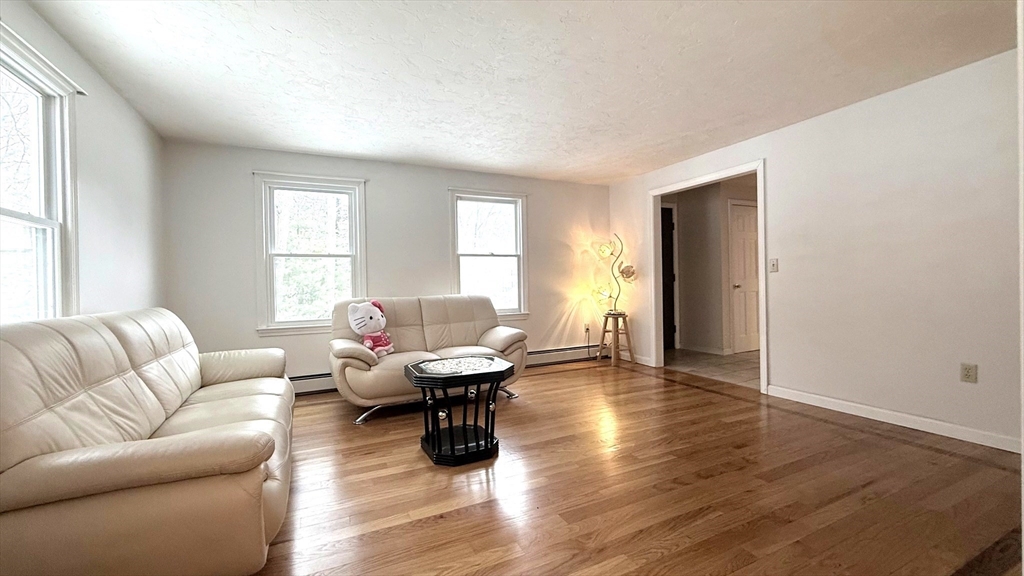 11 Quail Run Road Bellingham, MA 02019 - Photo 13 of 39