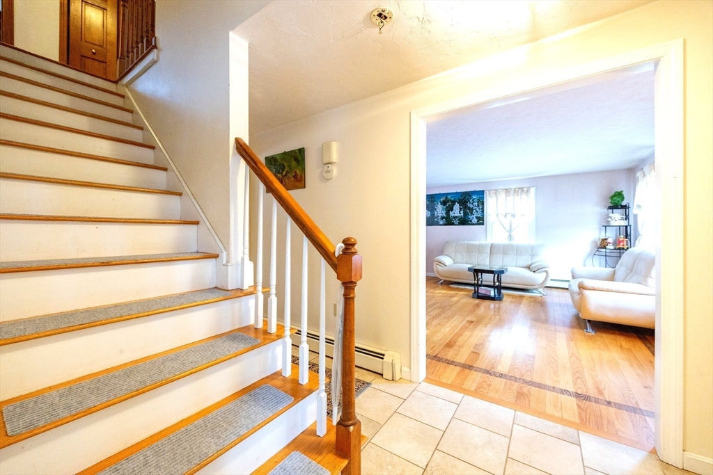 11 Quail Run Road Bellingham, MA 02019 - Photo 16 of 39