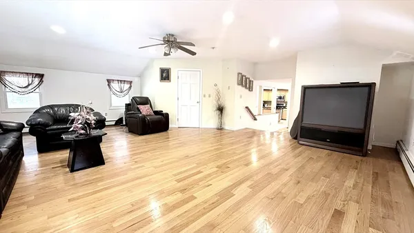 $799,900 | 11 Quail Run Road, Bellingham, MA 02019