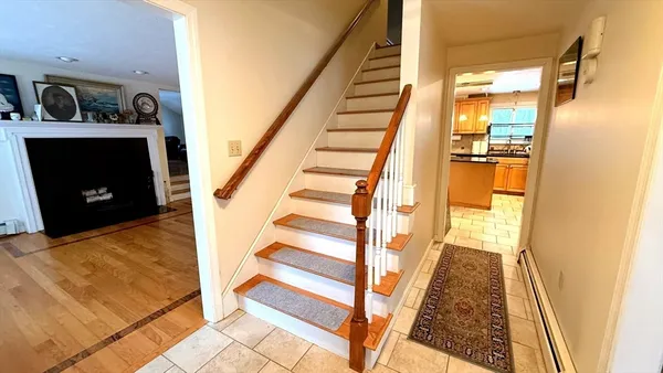 $799,900 | 11 Quail Run Road, Bellingham, MA 02019